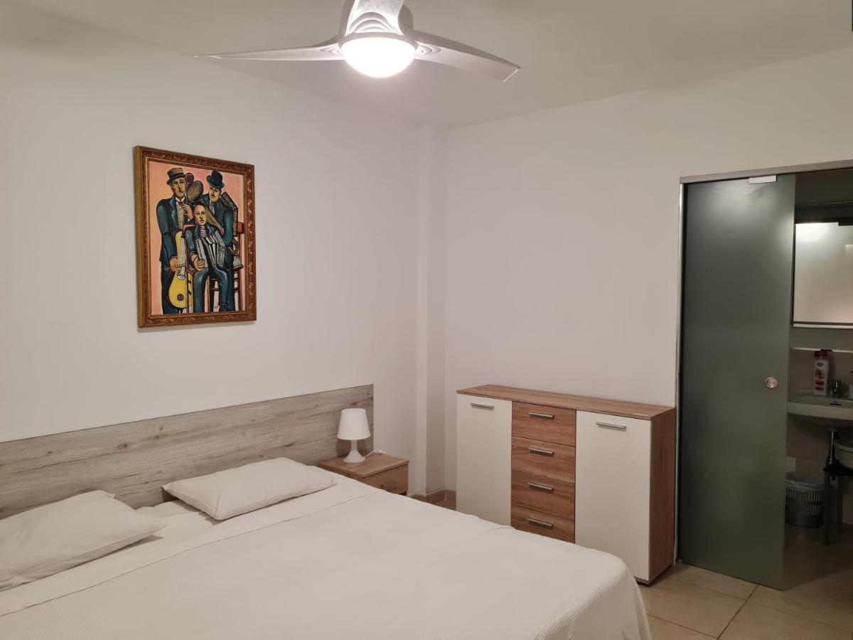 Habitaciones Nathaly Armenime Exterior foto